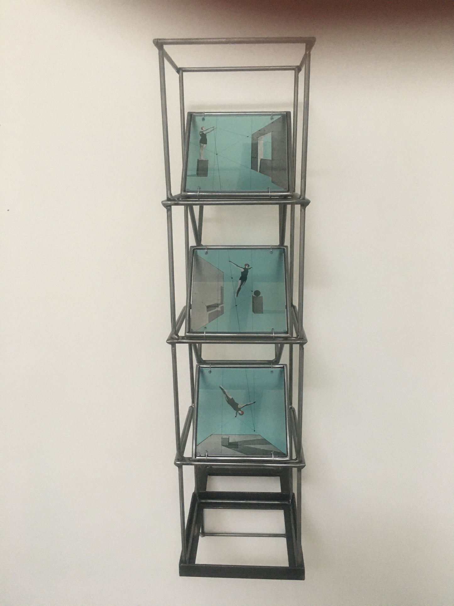 A Dive into the Blue, tower metal sculpture
