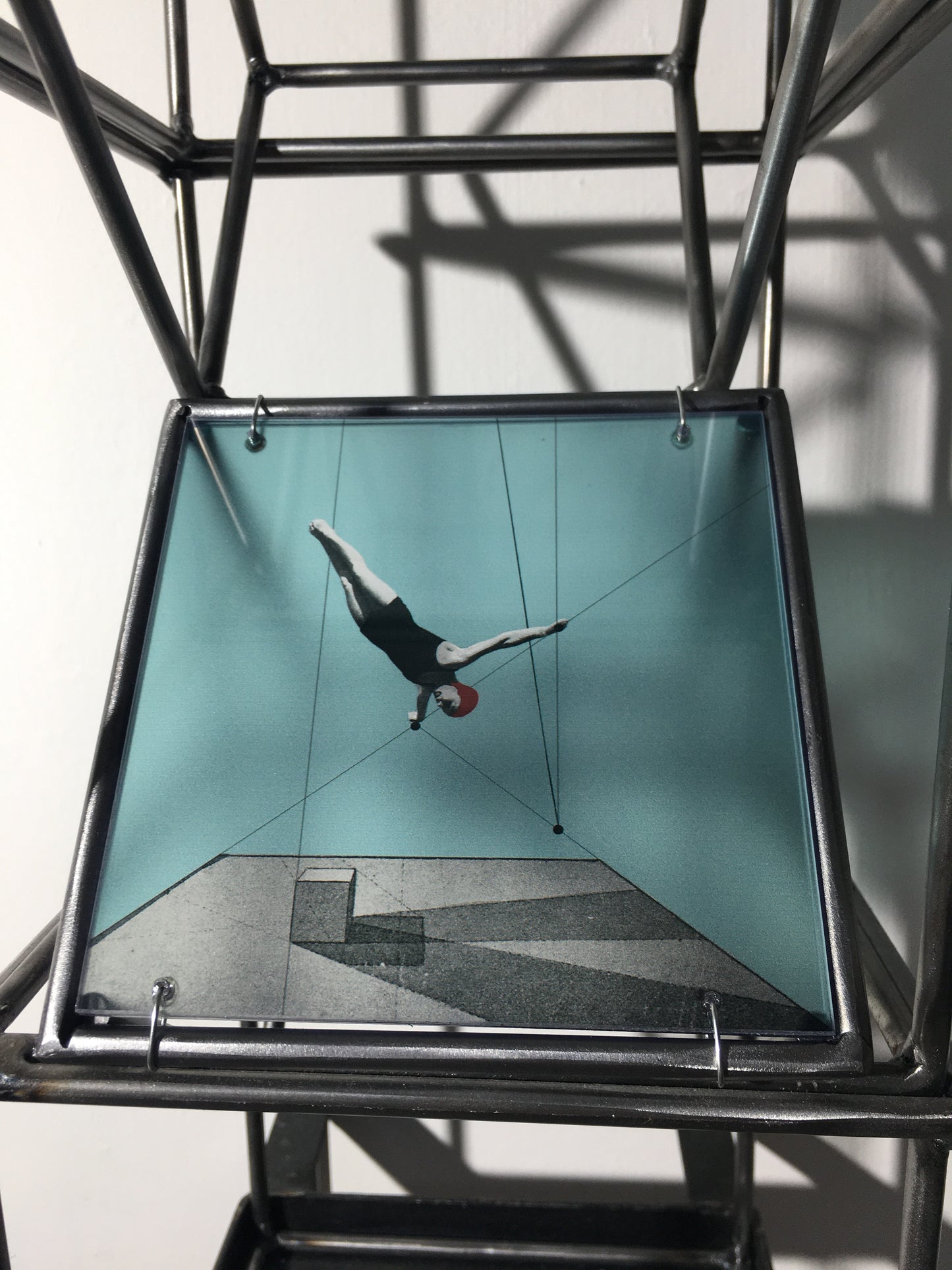 A Dive into the Blue, tower metal sculpture