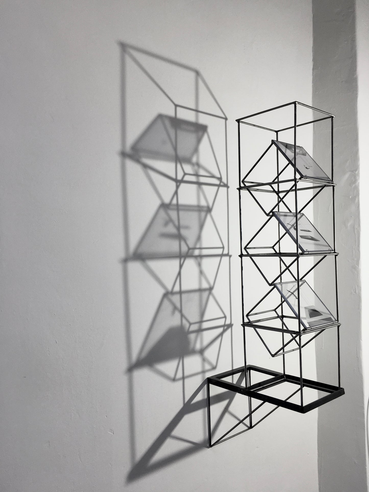 Contemporary sculpture 'The Perfect Recovery' - Unique Art for Home Interior-