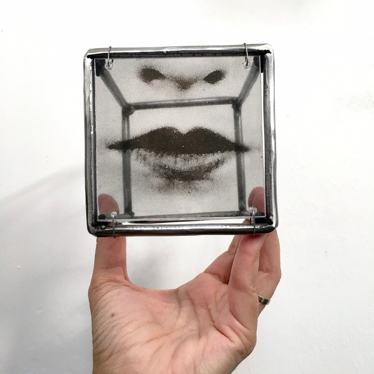 Pop art style face, metal wall sculpture. Modern art object, new home decor gift. - artandshadow