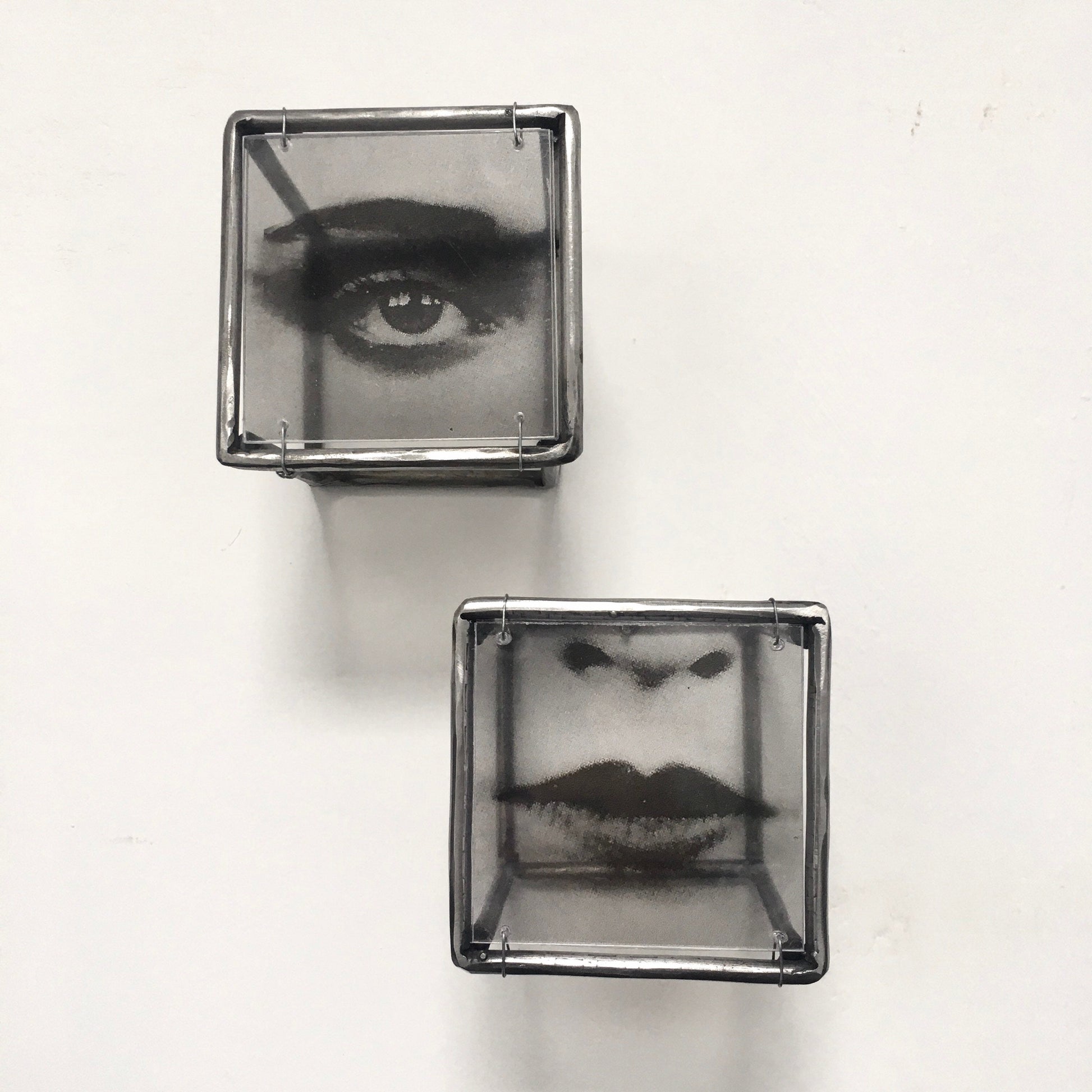 Face art sculpture. Lip art sculpture and eye wall sculpture. Set wall art gift. Metal, elaborated print and plexiglass wall art. - artandshadow