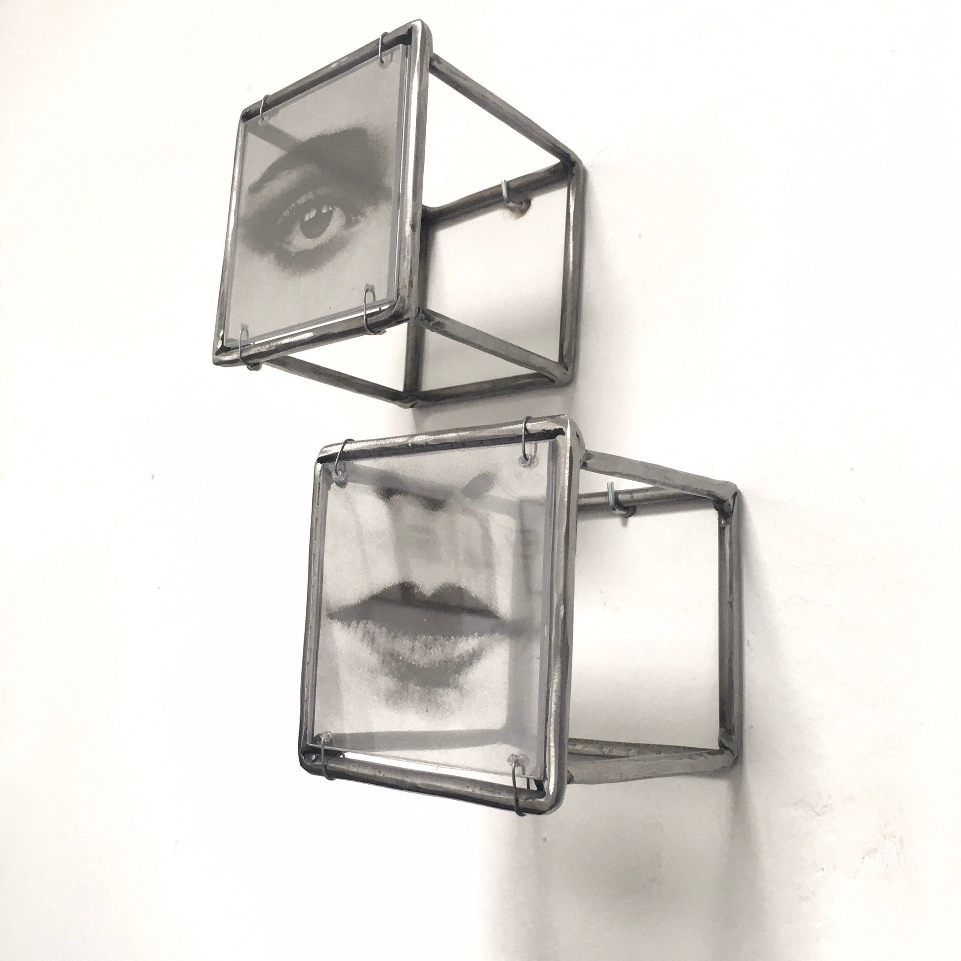Face art sculpture. Lip art sculpture and eye wall sculpture. Set wall art gift. Metal, elaborated print and plexiglass wall art. - artandshadow