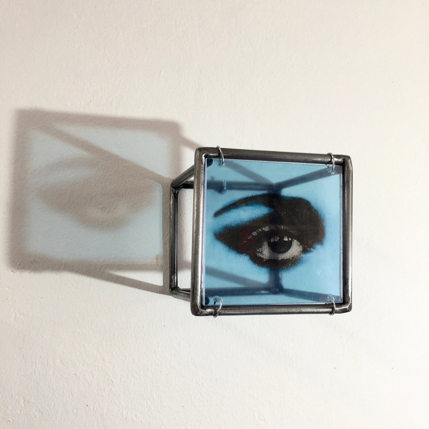 Pop art Eye, metal wall sculpture. Steel home, shadow art, original gift. - artandshadow