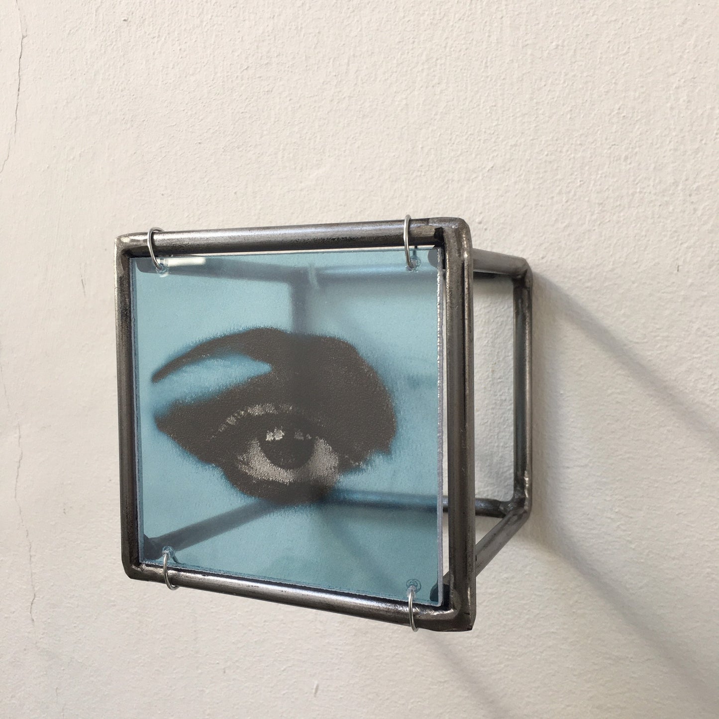 Pop art Eye, metal wall sculpture. Steel home, shadow art, original gift. - artandshadow
