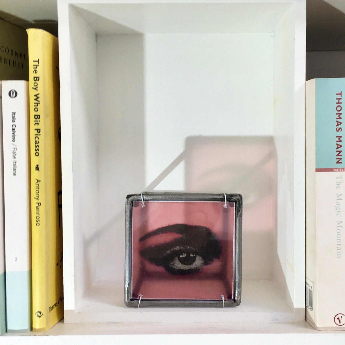 Pop art wall art, red eye, original design by Art and Shadow. Contemporary metal wall decor. Mother's day gift. - artandshadow