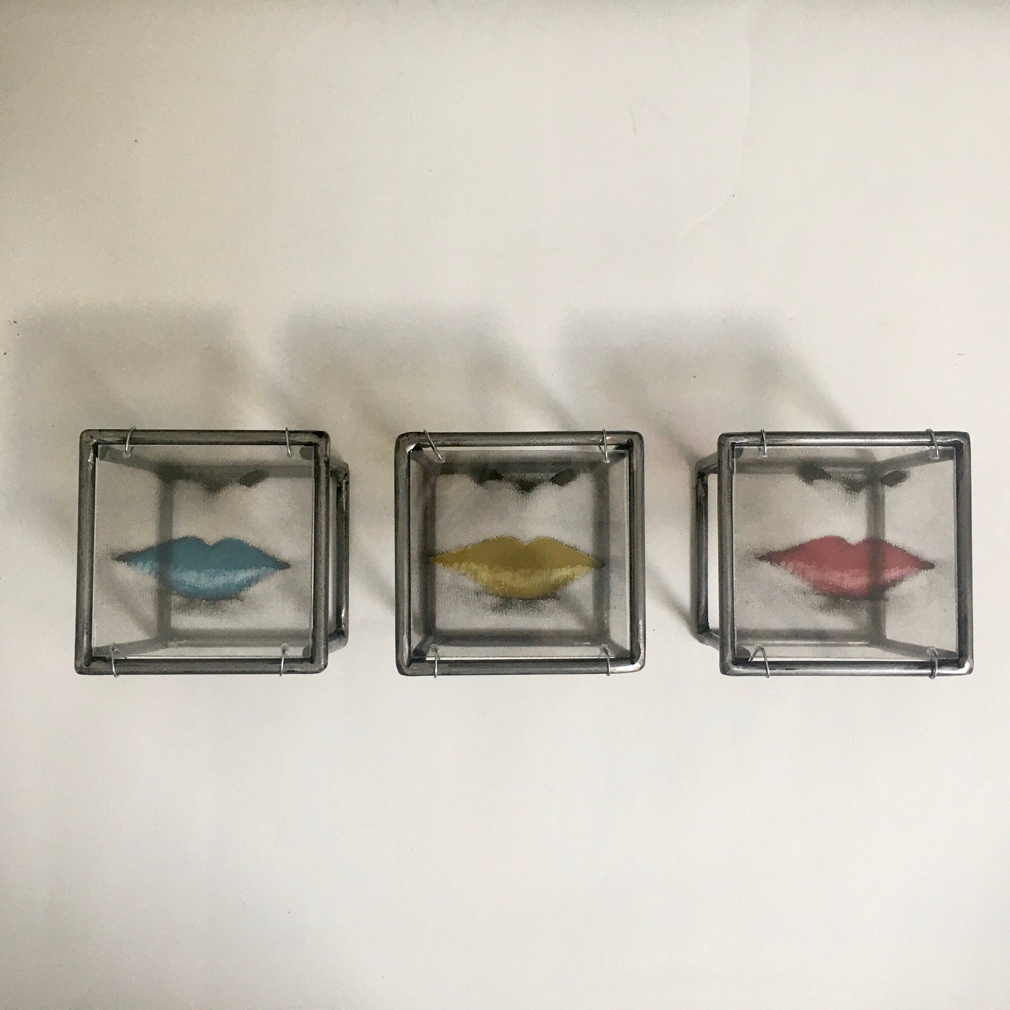 Pop art, lip design, art and shadow, metal wall sculpture. Contemporary home, office gift. - artandshadow