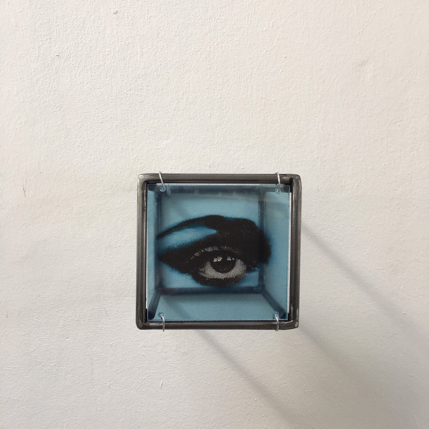 Pop art Eye, metal wall sculpture. Steel home, shadow art, original gift. - artandshadow