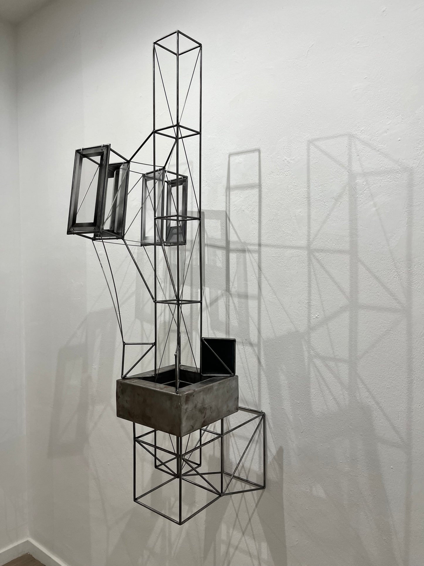 Asterion at the Bauhaus: study 1