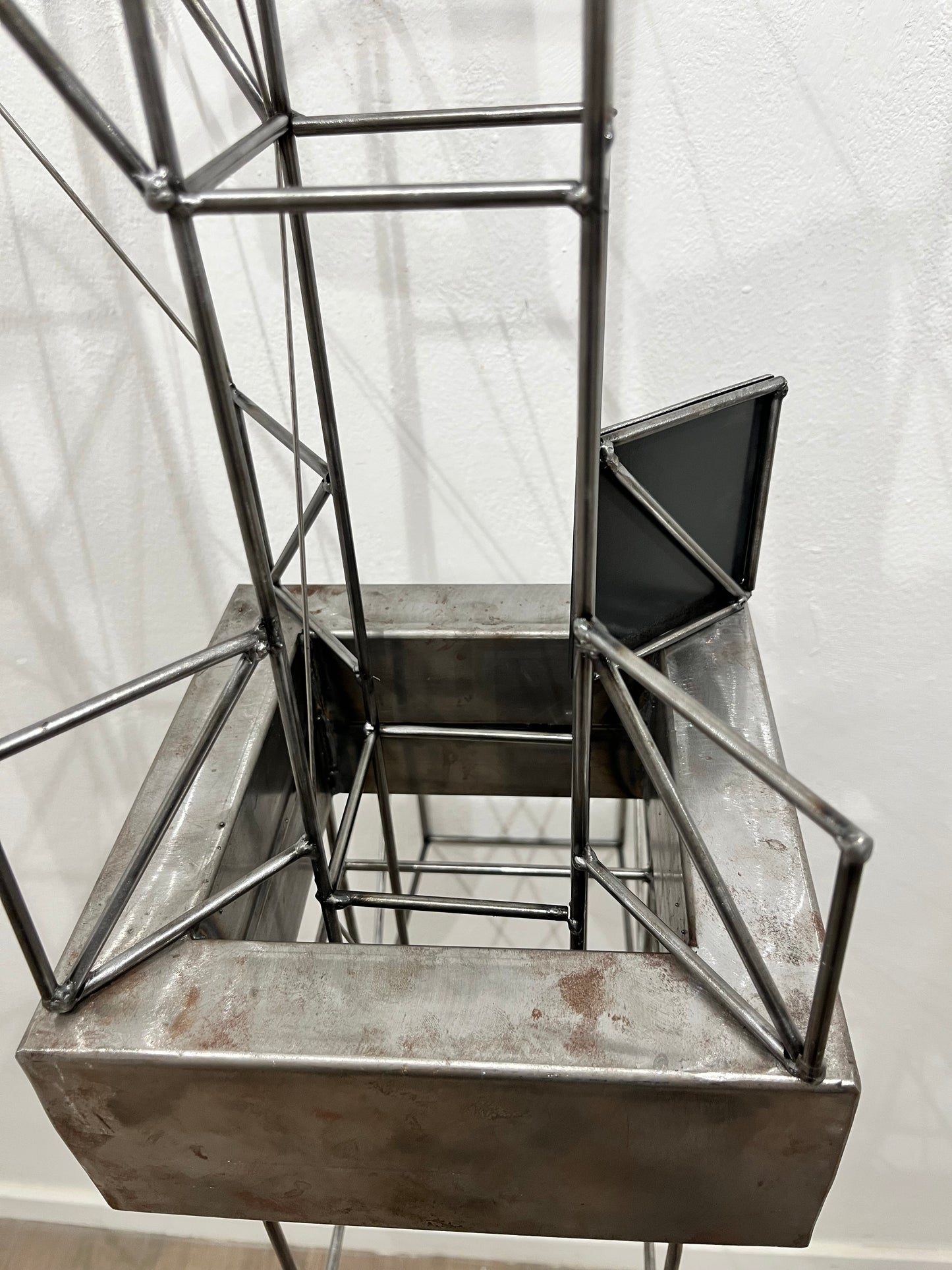 Asterion at the Bauhaus: study 1