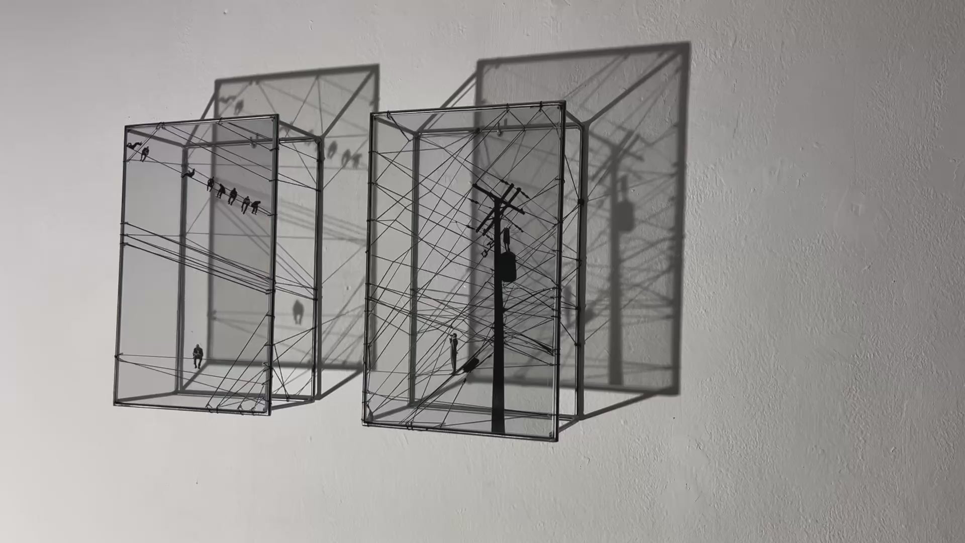 video of shadow effect of diptych
